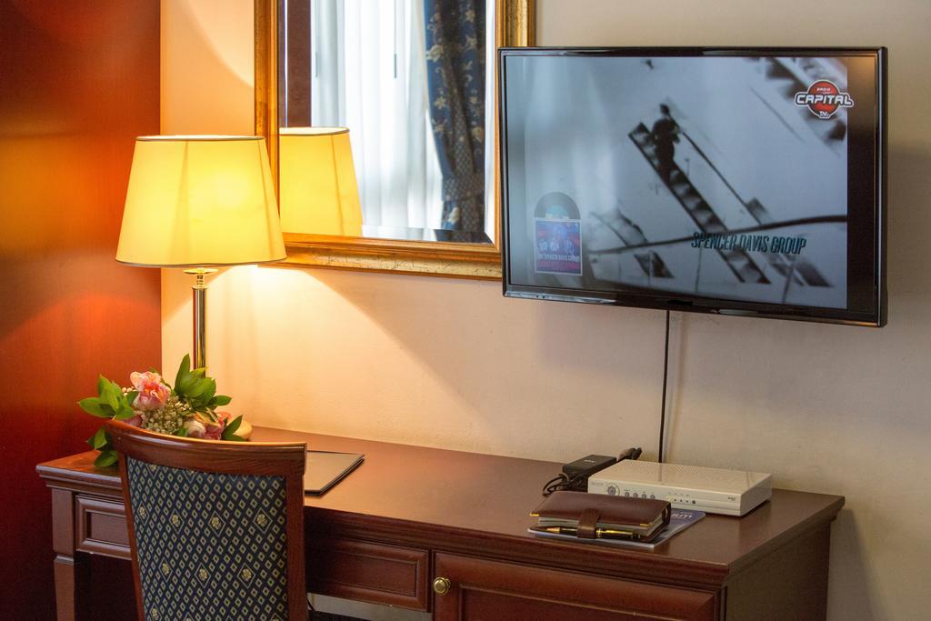 Hotel Leonardo 3*