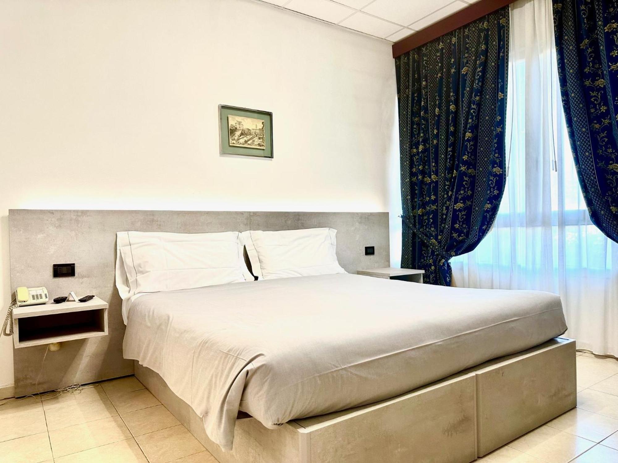 Hotel Leonardo